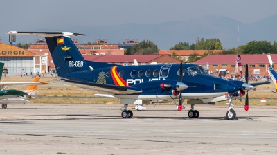 Photo ID 217991 by Andreas Zeitler - Flying-Wings. Spain Police Beech Super King Air B200, EC GBB