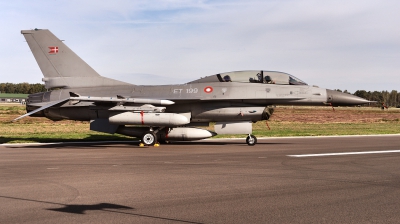 Photo ID 218213 by Alex Staruszkiewicz. Denmark Air Force General Dynamics F 16BM Fighting Falcon, ET 199