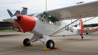 Photo ID 25301 by mark van der vliet. Belgium Air Force Piper L 21B Super Cub PA 18 135, LB 02