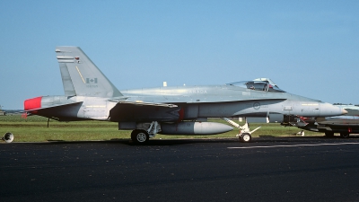 Photo ID 219971 by Carl Brent. Canada Air Force McDonnell Douglas CF 188A Hornet CF 18A, 188765