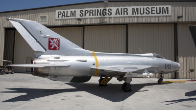 Photo ID 220079 by W.A.Kazior. Private Palm Springs Air Museum Mikoyan Gurevich MiG 21F 13, 1112