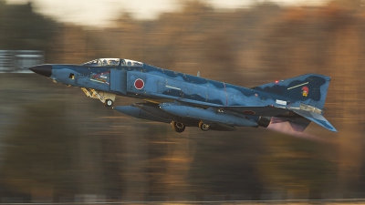 Photo ID 221131 by Tom Gibbons. Japan Air Force McDonnell Douglas RF 4E Phantom II, 47 6905