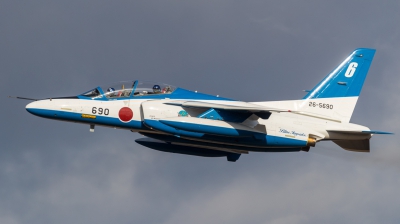 Photo ID 221393 by Andreas Zeitler - Flying-Wings. Japan Air Force Kawasaki T 4, 26 5690