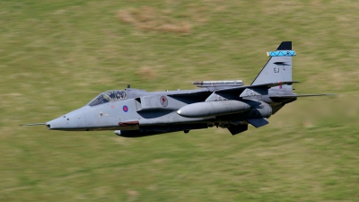 Photo ID 25510 by Scott Rathbone. UK Air Force Sepecat Jaguar GR3A, XZ399