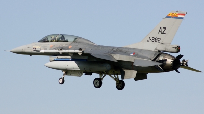 Photo ID 221448 by Arie van Groen. Netherlands Air Force General Dynamics F 16BM Fighting Falcon, J 882