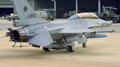 Photo ID 222238 by Arie van Groen. Netherlands Air Force General Dynamics F 16B Fighting Falcon, J 882