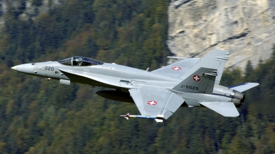 Photo ID 25626 by Joop de Groot. Switzerland Air Force McDonnell Douglas F A 18C Hornet, J 5020