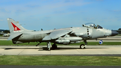 Photo ID 222933 by Gerrit Kok Collection. UK Navy British Aerospace Sea Harrier FA 2, ZD582