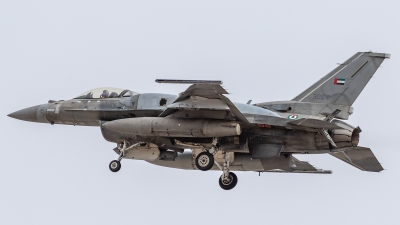 Photo ID 223681 by Paul Varner. United Arab Emirates Air Force Lockheed Martin F 16E Fighting Falcon, 3064
