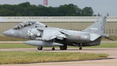 Photo ID 2882 by Ian Hawkes. Italy Navy McDonnell Douglas TAV 8B Harrier II, MM55033
