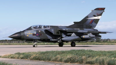 Photo ID 224324 by Chris Lofting. UK Air Force Panavia Tornado GR1B, ZA457