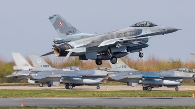 Photo ID 224656 by Jens Wiemann. Poland Air Force General Dynamics F 16C Fighting Falcon, 4054
