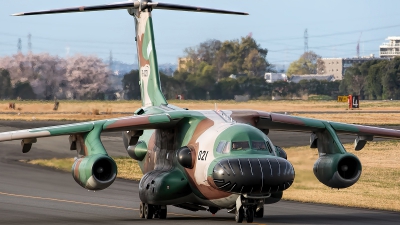 Photo ID 225336 by Robin Coenders / VORTEX-images. Japan Air Force Kawasaki EC 1, 78 1021