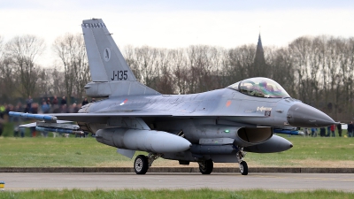 Photo ID 225559 by Mark Broekhans. Netherlands Air Force General Dynamics F 16AM Fighting Falcon, J 135