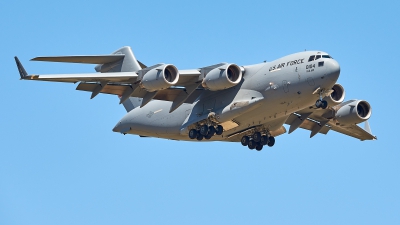 Photo ID 226164 by Salva Reyes. USA Air Force Boeing C 17A Globemaster III, 95 0104