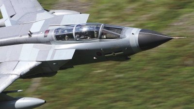 Photo ID 25893 by Scott Rathbone. UK Air Force Panavia Tornado GR4, ZA453