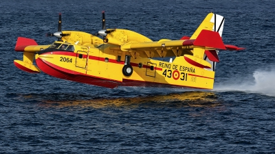 Photo ID 230373 by Bartolomé Fernández. Spain Air Force Canadair CL 415 6B11, UD 14 01