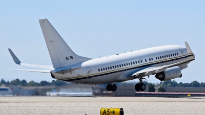 Photo ID 230662 by Gerald Howard. USA Navy Boeing C 40A Clipper 737 7AFC, 165836