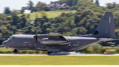 Photo ID 231571 by Paul Varner. USA Air Force Lockheed Martin MC 130J Hercules L 382, 08 6203
