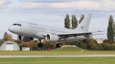 Photo ID 232596 by Milos Ruza. Hungary Air Force Airbus A319 112, 604