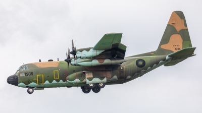 Photo ID 233357 by Andreas Zeitler - Flying-Wings. Taiwan Air Force Lockheed C 130H Hercules L 382, 1305