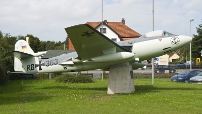 Photo ID 26555 by Jörg Pfeifer. Germany Navy Hawker Sea Hawk F101, RB 363