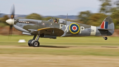 Photo ID 234344 by flyer1. Private Aero Legends Supermarine 361 Spitfire HF IXe, G CGYJ