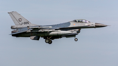 Photo ID 235038 by Jan Eenling. Netherlands Air Force General Dynamics F 16AM Fighting Falcon, J 005