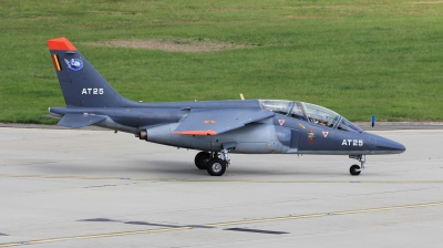 Photo ID 235515 by Milos Ruza. Belgium Air Force Dassault Dornier Alpha Jet 1B, AT25