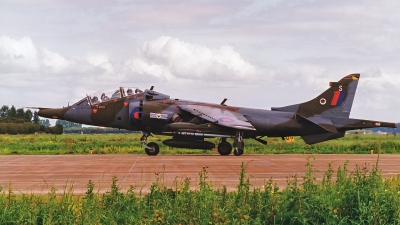 Photo ID 236365 by Jan Eenling. UK Air Force Hawker Siddeley Harrier T 4, XZ146
