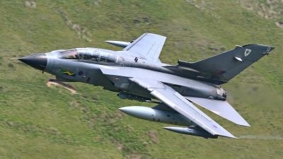 Photo ID 236974 by Sybille Petersen. UK Air Force Panavia Tornado GR1A, ZG714