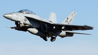 Photo ID 237291 by Brandon Thetford. USA Navy Boeing F A 18F Super Hornet, 168889