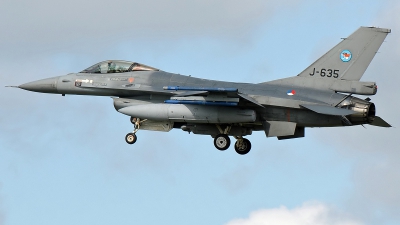 Photo ID 237867 by Aldo Bidini. Netherlands Air Force General Dynamics F 16AM Fighting Falcon, J 635