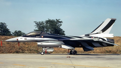 Photo ID 237868 by Aldo Bidini. Netherlands Air Force General Dynamics F 16AM Fighting Falcon, J 016