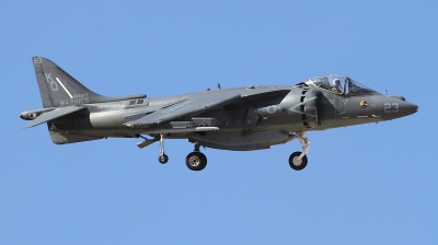Photo ID 239968 by Paul Newbold. USA Marines McDonnell Douglas AV 8B Harrier II, 163877