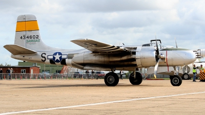 Photo ID 27059 by Javier Bozzino Barbudo. Private Private Douglas A 26B Invader, N167B