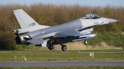 Photo ID 241717 by Peter Boschert. Netherlands Air Force General Dynamics F 16AM Fighting Falcon, J 001
