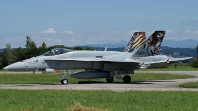 Photo ID 27254 by E de Wissel. Switzerland Air Force McDonnell Douglas F A 18C Hornet, J 5011