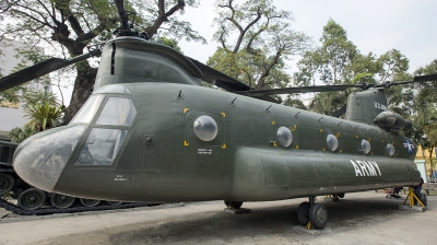 Photo ID 242318 by Thanh Ho. USA Army Boeing Vertol CH 47A Chinook, 66 0086