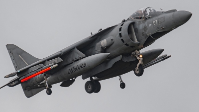 Photo ID 242972 by Alex van Noye. Italy Navy McDonnell Douglas AV 8B Harrier ll, MM7213
