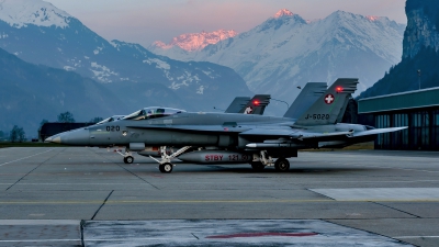 Photo ID 243368 by Martin Thoeni - Powerplanes. Switzerland Air Force McDonnell Douglas F A 18C Hornet, J 5020