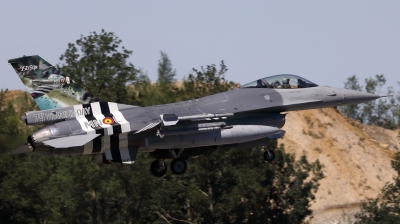 Photo ID 243750 by Walter Van Bel. Belgium Air Force General Dynamics F 16AM Fighting Falcon, FA 57