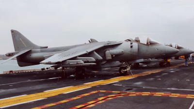 Photo ID 243814 by Paul Newbold. USA Marines McDonnell Douglas AV 8B Harrier II, 162736