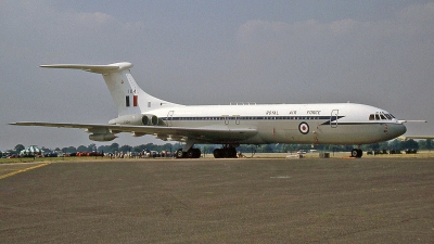 Photo ID 244233 by Peter Fothergill. UK Air Force Vickers 1106 VC 10 C1, XV104