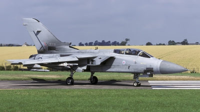 Photo ID 244326 by Chris Lofting. UK Air Force Panavia Tornado F3, ZE338