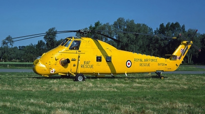 Photo ID 27503 by Lieuwe Hofstra. UK Air Force Westland Wessex HC2, XV720