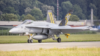 Photo ID 245004 by Lars Kitschke. Switzerland Air Force McDonnell Douglas F A 18C Hornet, J 5011