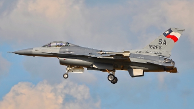 Photo ID 245127 by Radim Spalek. USA Air Force General Dynamics F 16C Fighting Falcon, 88 0409