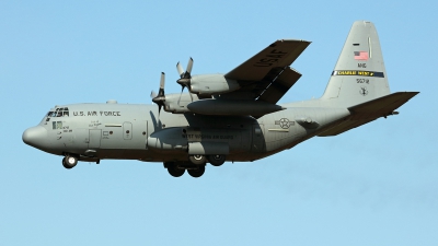 Photo ID 245236 by Carl Brent. USA Air Force Lockheed C 130H Hercules L 382, 95 6712