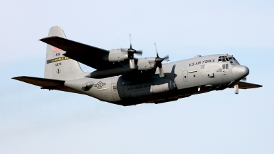 Photo ID 245344 by Carl Brent. USA Air Force Lockheed C 130H Hercules L 382, 95 6711